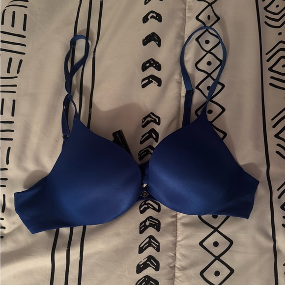 Victoria’s Secret So Obsessed Push-up Bra - Picture 2 of 6